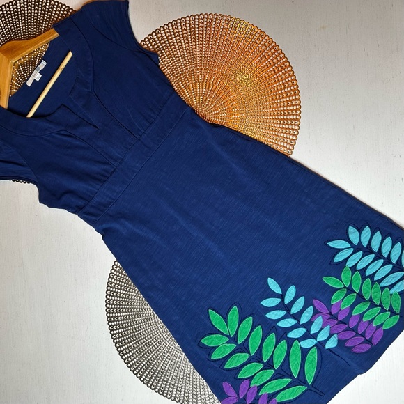 Boden Dress - Picture 2 of 9